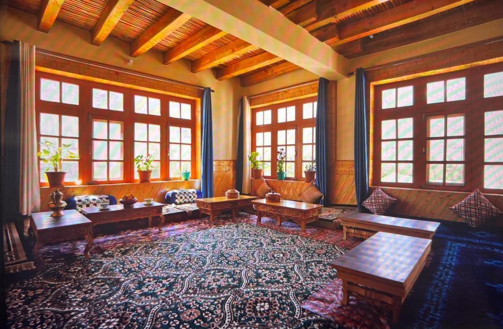 Guru View Home Stay Padam Exterior photo